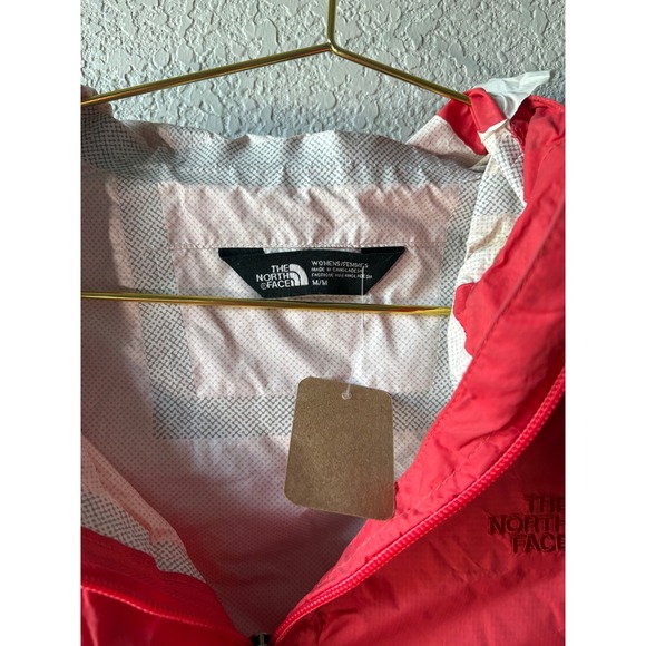 The North Face Windbreaker Jacket Hooded Lightweight Pink Womens Medium - Picture 2 of 3